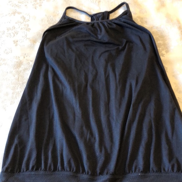 LULULEMON NO LIMITS TANK SIZE 4 BLACK BUILT-IN SPORTS BRA, BEACHY YOGA - #139 - Picture 5 of 8